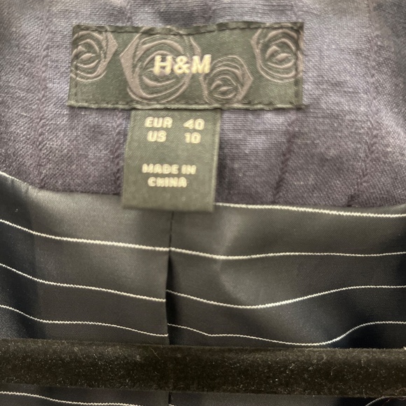 Pant suit blue linen with navy pin stripe H & M - Picture 2 of 3